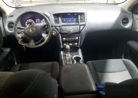 2018 Nissan Pathfinder S из США, поврежденный, VIN 5N1DR2MM1JC624921